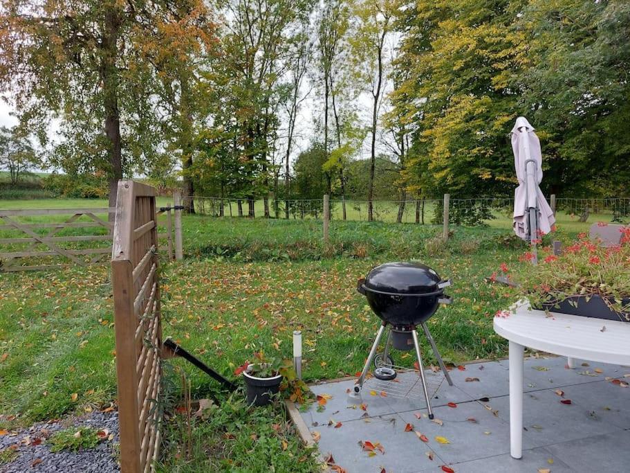 Le Reposoir Maison Spacieuse Avec Feu Au Bois Bertogne المظهر الخارجي الصورة